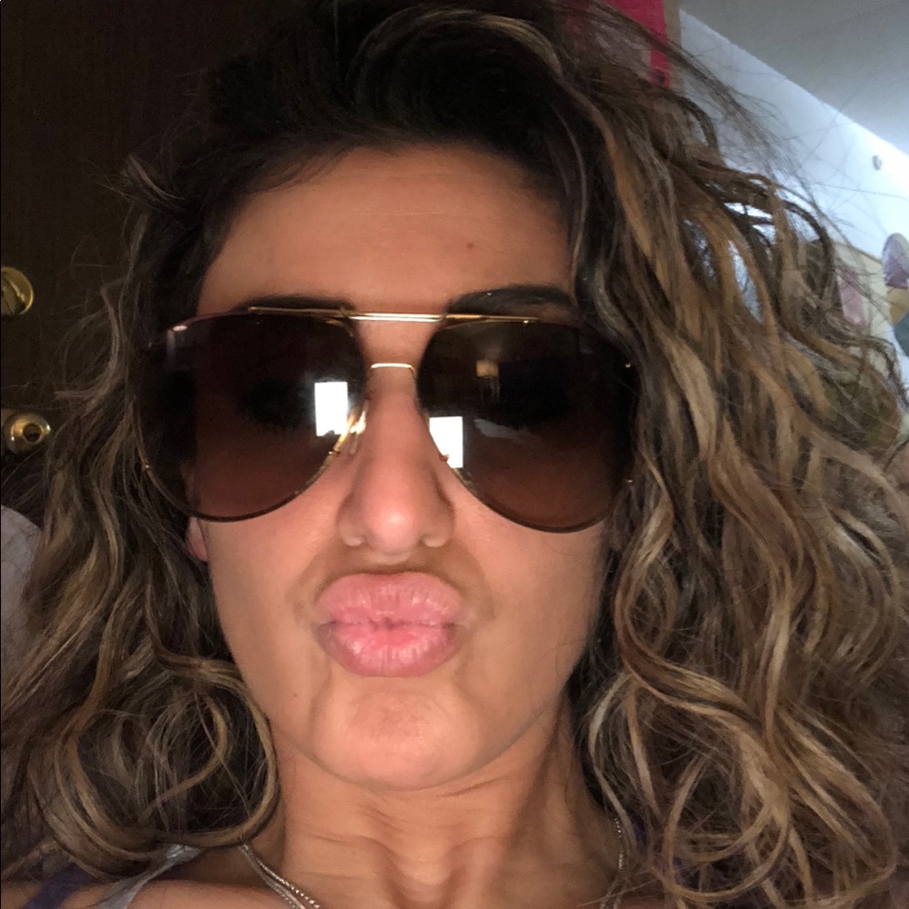 Authentic Dolce n Gabbana sunglasses metro
